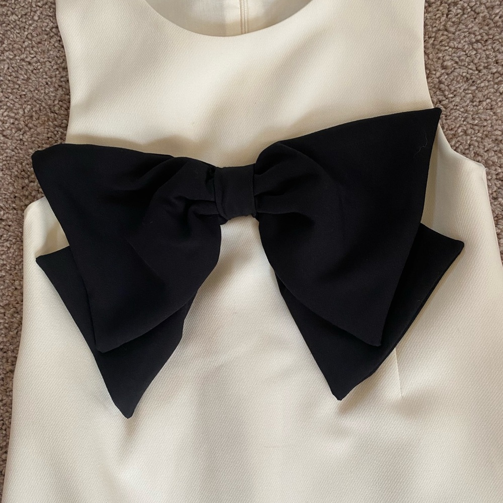 ZARA girls size 9 never worn